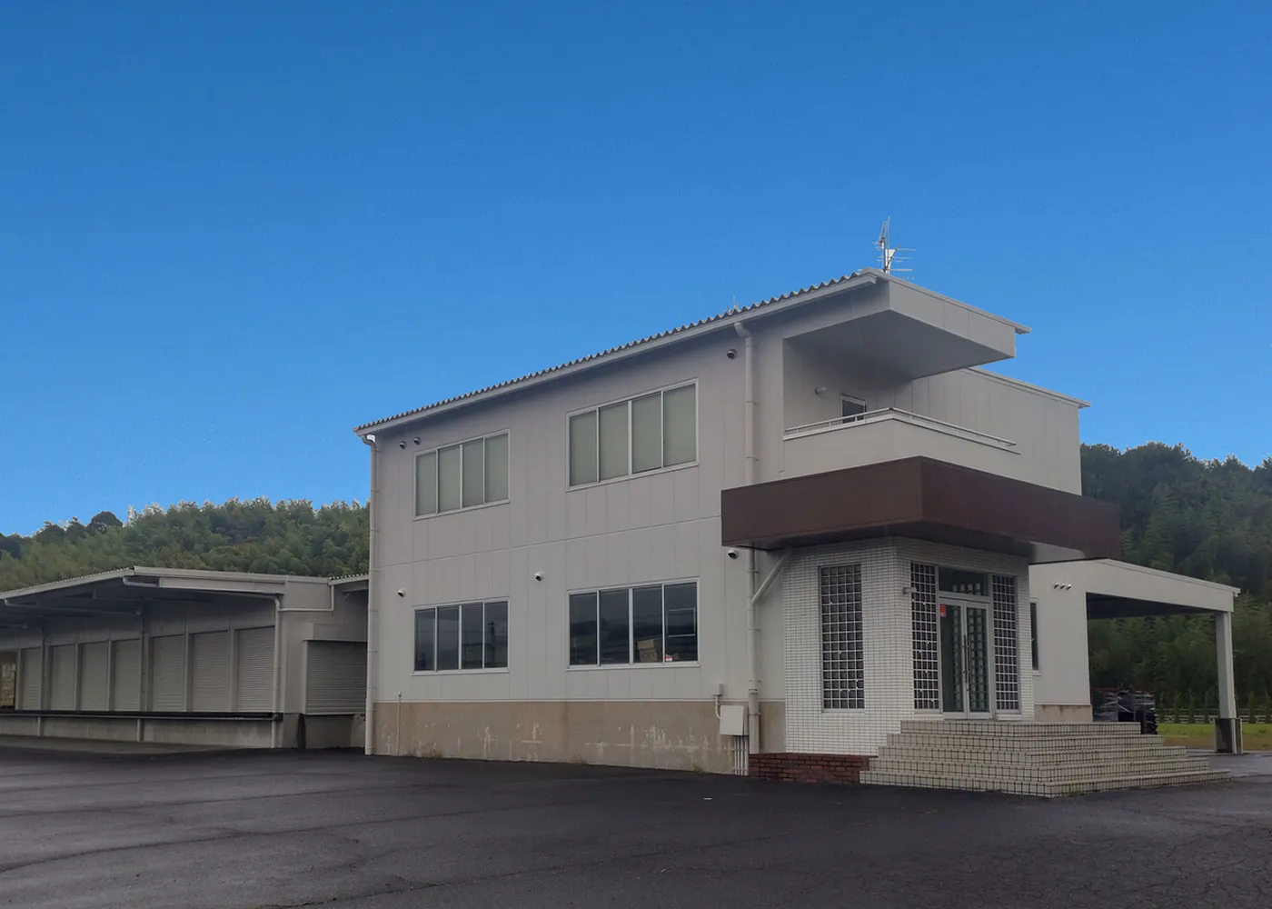 西日本物流センター