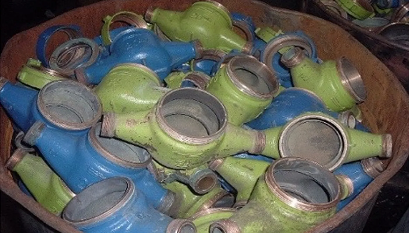 水道メータースクラップ